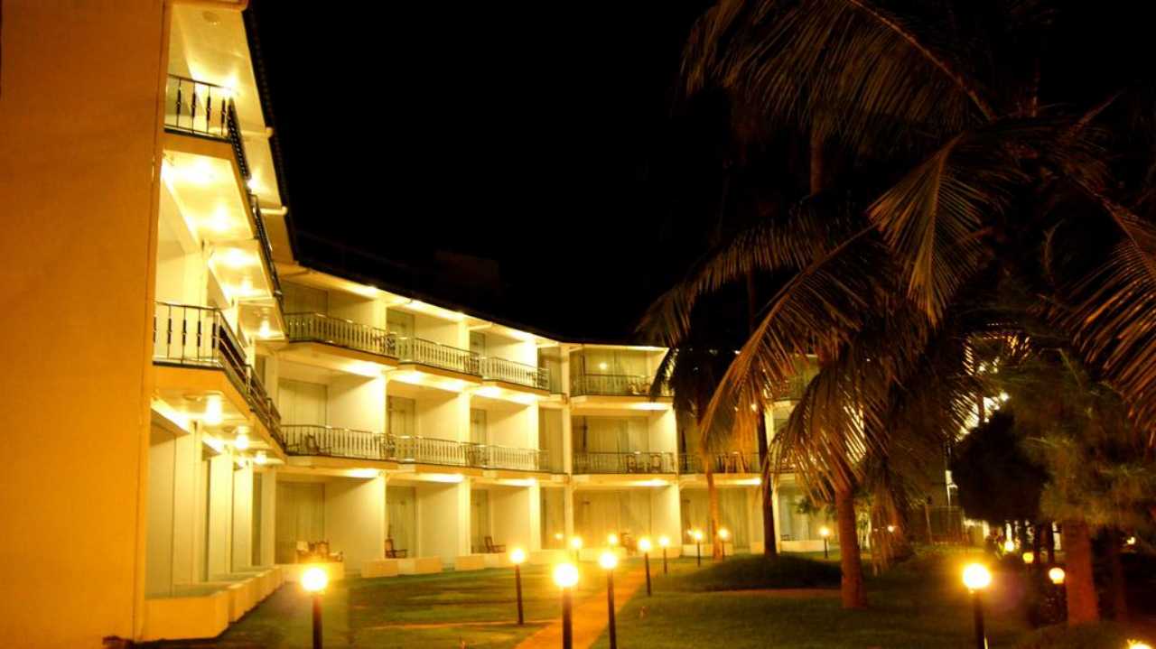Hotel Sea Lotus Park Trincomalee